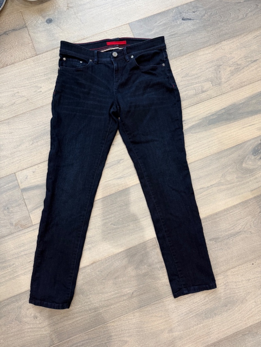 L.L. Bean jeans with sporty accents Size 8 Petite.